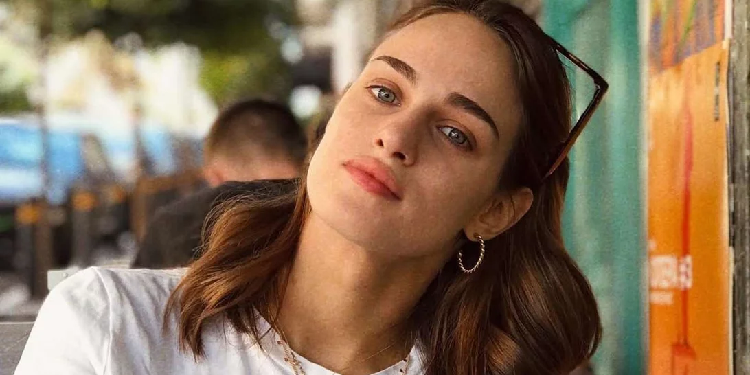 Τα εναλλακτικά Χριστούγεννα της Μαρίας Βοσκοπούλου | Στο στολισμένο σπίτι της παρέα με τους φίλους της