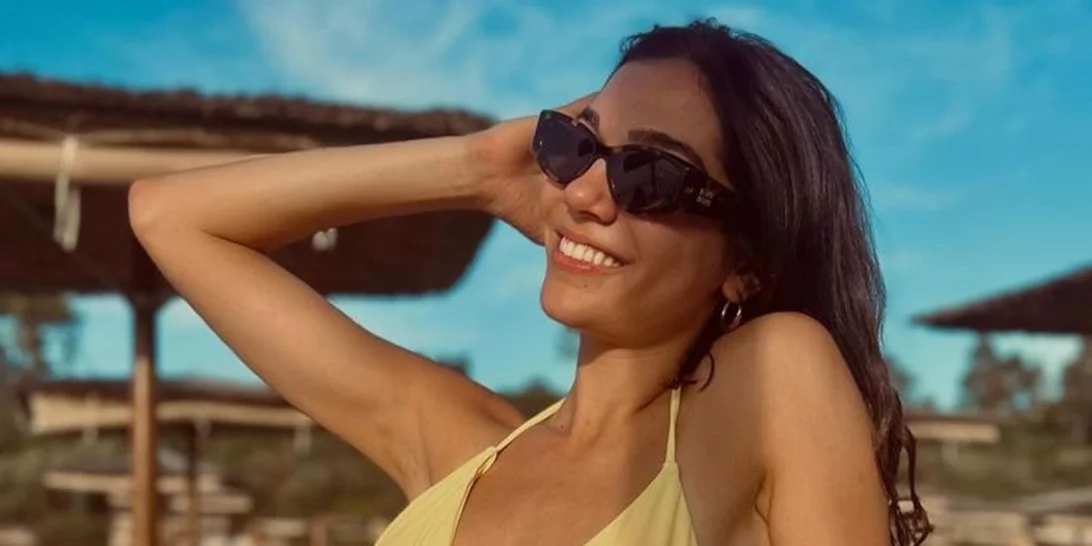 Η Μελίνα Νικολαΐδη υιοθέτησε από τώρα το χρώμα νυχιών που θα κάνουμε όλες μας το φθινόπωρο