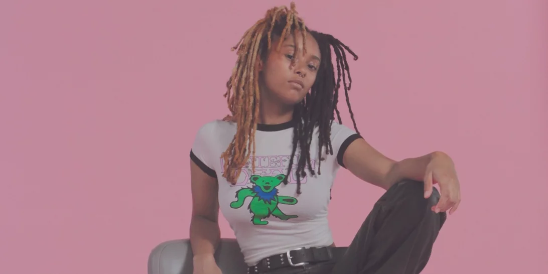 Πώς θα πετύχεις το Punk στιλ των 70s με κομμάτια από τη νέα συλλογή Bershka