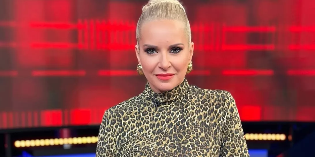 Η Μαρία Μπεκατώρου υιοθέτησε το πιο "έξυπνο" καρέ hair look