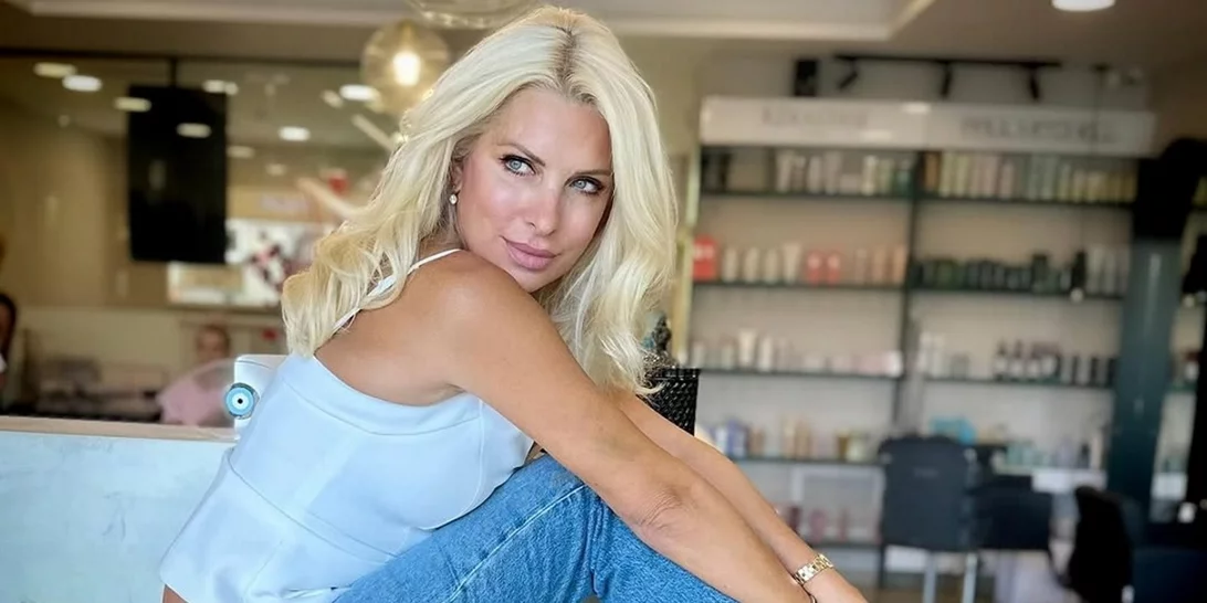 "Μοιάζουν σαν φίλες" | Η Ελένη Μενεγάκη με τις κόρες της, Μαρίνα και Βαλέρια για ψώνια