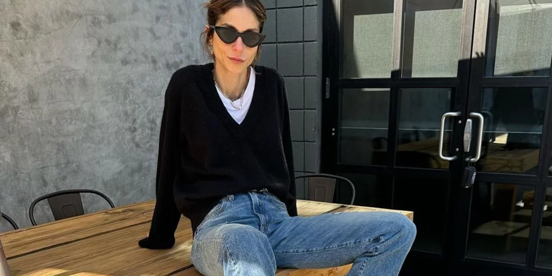 Η Σοφία Καρβέλα προτείνει 3 τρόπους για να εντάξεις το fashion tip της σεζόν στις εμφανίσεις σου