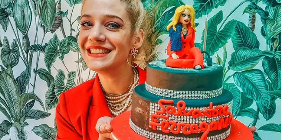 H Τζένη Θεωνά έγινε 39 ετών και να πώς γιόρτασε τα γενέθλιά της