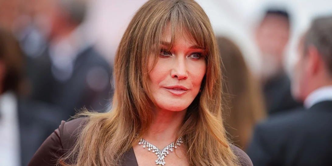 Carla Bruni για τη μάχη με τον καρκίνο: "Θέλω να δω τη 12χρονη κόρη μου να μεγαλώνει"