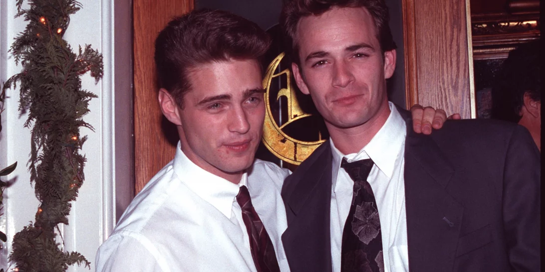 Ο Luke Perry, η νοσταλγία και το coolness των 90s σε φωτογραφίες