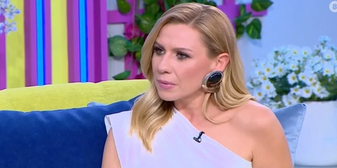 Κατερίνα Καραβάτου | "Τι να πω για την Έλενα Χριστοπούλου; Είναι οικογένειά μου..."