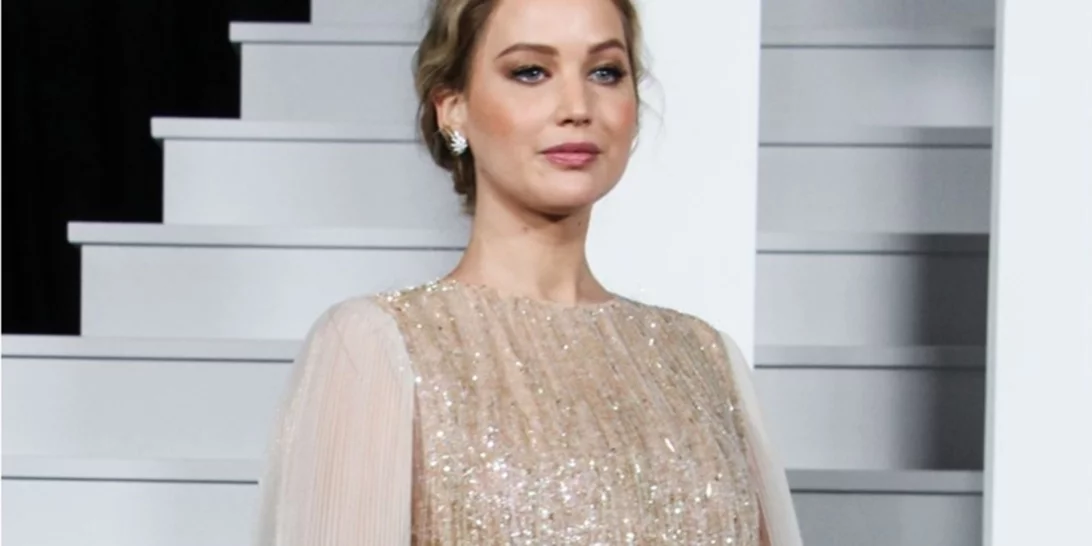 Η Jennifer Lawrence αποκάλυψε το όνομα και το φύλο του μωρού της