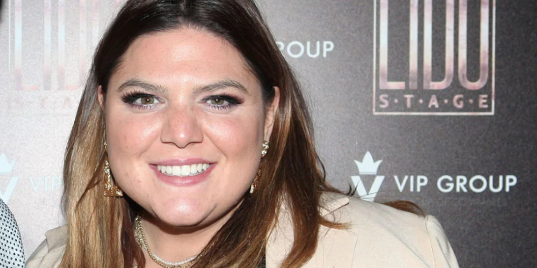 Τέλος το ξανθό για τη Δανάη Μπάρκα | Το άκρως ανανεωτικό (και πολύ chic) χρώμα στα μαλλιά της παρουσιάστριας