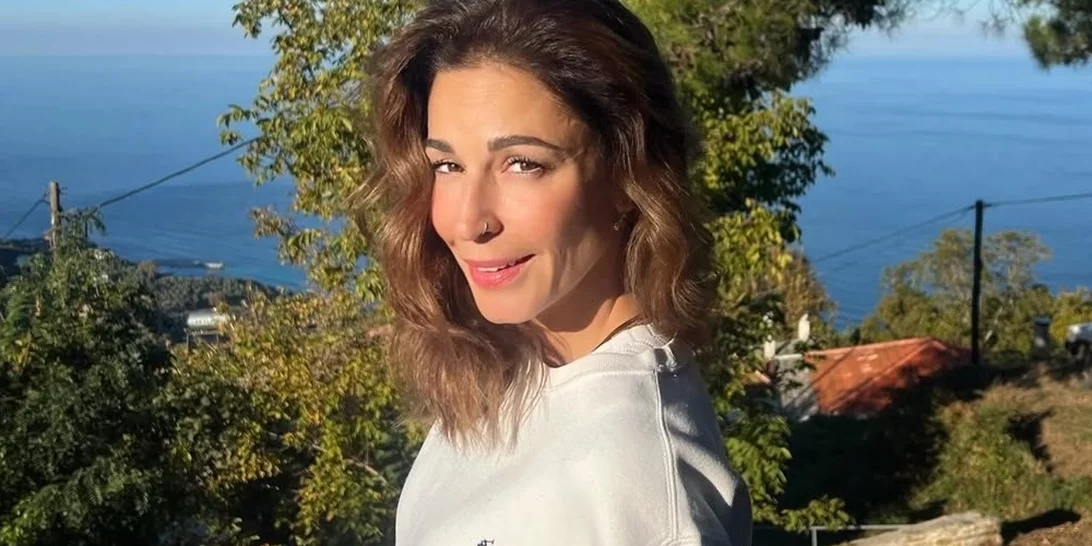 Η Κατερίνα Παπουτσάκη στο κομμωτήριο | Η γαλλική αλλαγή που έκανε στα μαλλιά της