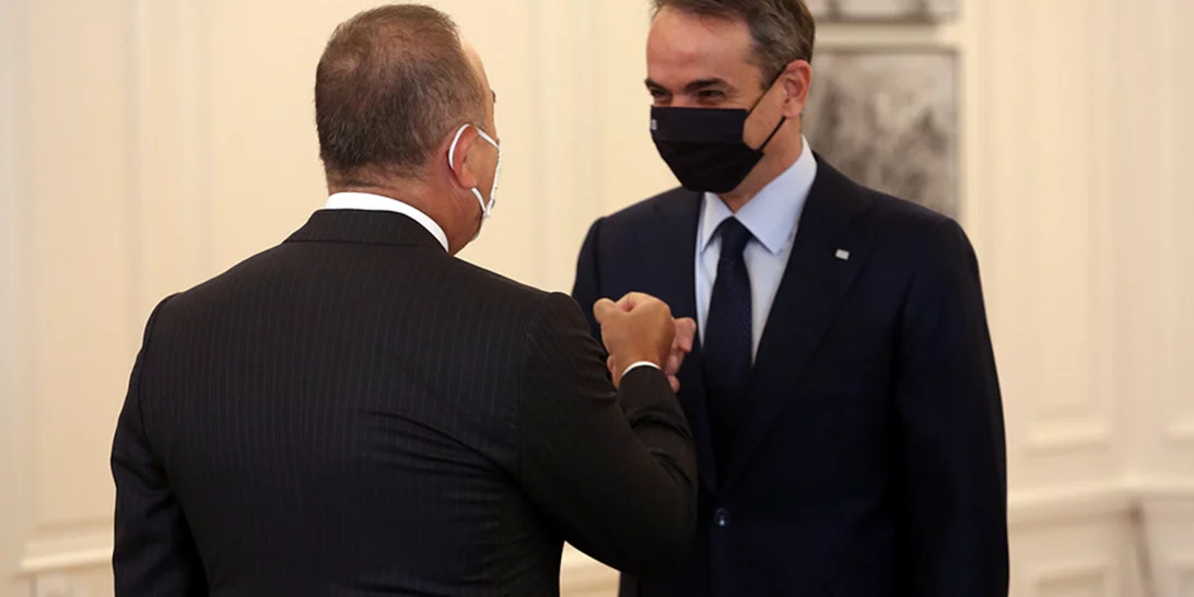 Ολοκληρώθηκε η συνάντηση του πρωθυπουργού Κυριάκου Μητσοτάκη με τον Μεβλούτ Τσαβούσογλου