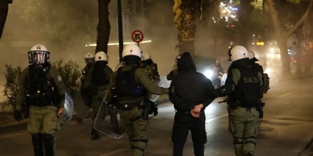 Ένταση στην πορεία για την Παλαιστίνη- Έγιναν 19 προσαγωγές