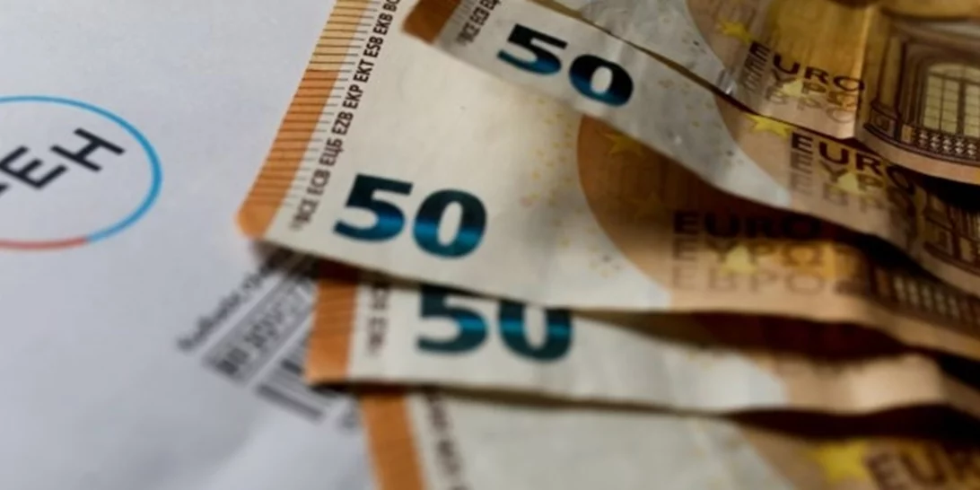 Γιατί τελειώνουν οι επιδοτήσεις στο ρεύμα και τα διάφορα "pass" - Νέο τοπίο μετά τις εκλογές