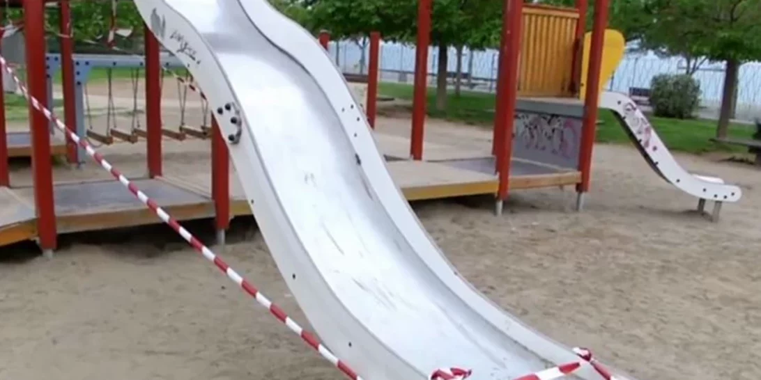 Θεσσαλονίκη | Ακρωτηριασμός 8χρονης σε παιδική χαρά - Συνελήφθη υπάλληλος του δήμου