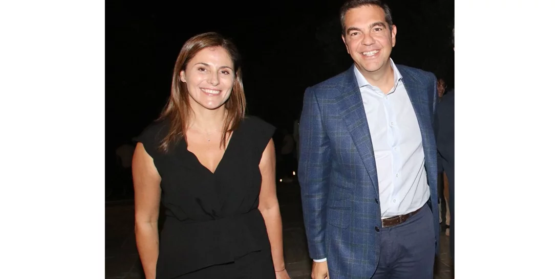 Το total black look της Μπέτυς Μπαζιάνα στο Ηρώδειο