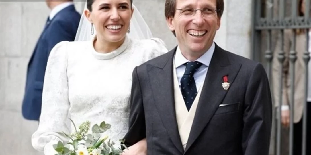 Βασιλικός γάμος στην Ισπανία | Ο δήμαρχος της Μαδρίτης παντρεύτηκε την ανιψιά του Χουάν Κάρλος