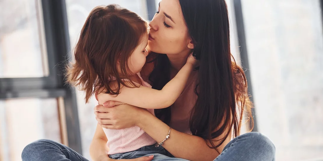 Πώς κάνουμε gashlighting στα παιδιά μας χωρίς να το καταλαβαίνουμε