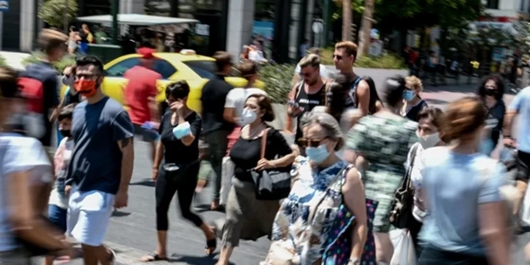 Γιατί όσοι νόσησαν με Ομικρον μπορεί να ξανακολλήσουν με τις νέες μεταλλάξεις - Στο τραπέζι η τέταρτη δόση για όλους