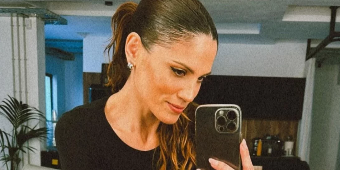 Μαίρη Συνατσάκη | "Είμαι σε μια περίεργη κατάσταση - Νιώθω μόνο μαμά αλλά δεν θέλω να νιώθω μόνο μαμά"