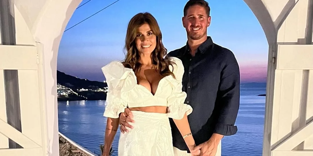 Γέννησε η Νεσχάν Μουλαζίμ | Η πρώτη φωτογραφία από το μαιευτήριο