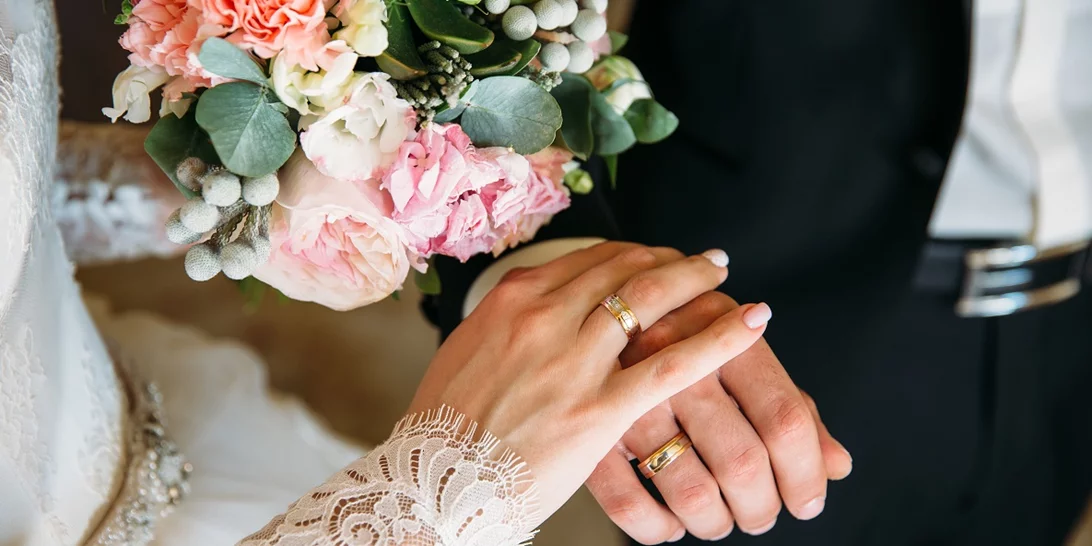 Παντρεύεσαι; 15 νυφικά μανικιούρ που πρέπει να δεις πριν την πρώτη πρόβα