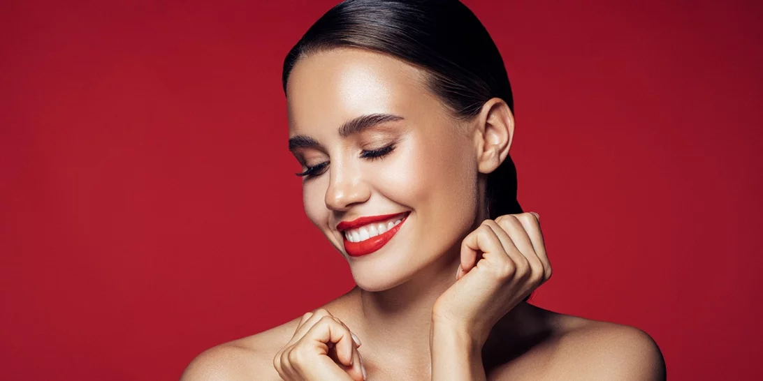 Date Night | 3 makeup looks για την Ημέρα του Αγίου Βαλεντίνου που θα τον κάνουν να σε ερωτευτεί ακόμα περισσότερο