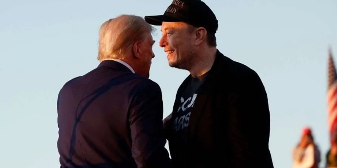 Τι έχει να κερδίσει ο Elon Musk από τη συμμαχία του με τον Donald Trump