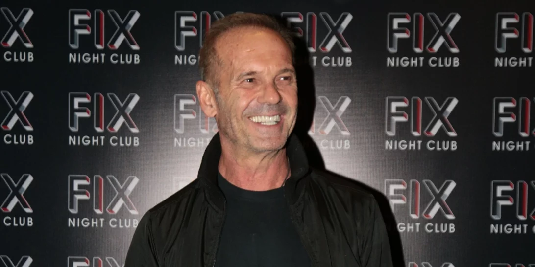 Ταξίδι στη Νέα Υόρκη για τον Πέτρο Κωστόπουλο – Η τρυφερή φωτογραφία με τα παιδιά του