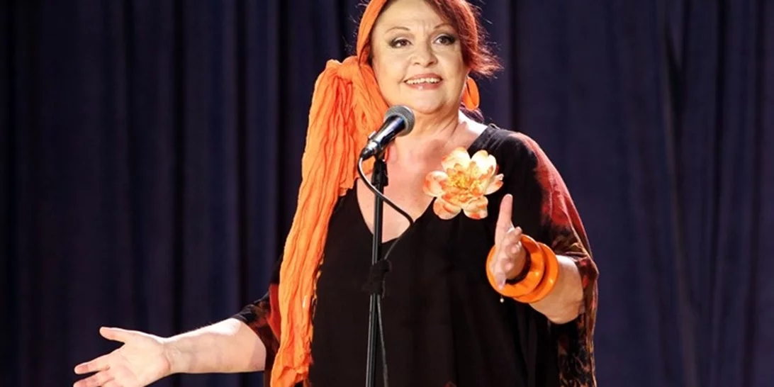 52 χρόνια πριν | Όταν η Μίρκα Παπακωνσταντίνου αντάλλαξε μία (μοναδική) ατάκα με τον Νίκο Κούρκουλο