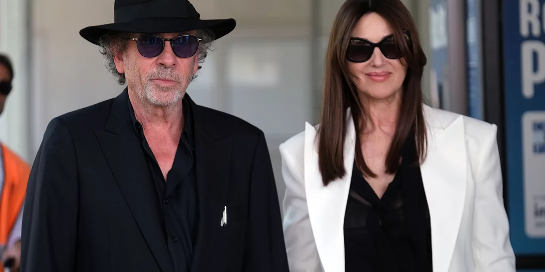 Φεστιβάλ Βενετίας 2024 | Η Monica Bellucci και ο Τim Burton ζουν τον μεγάλο έρωτα