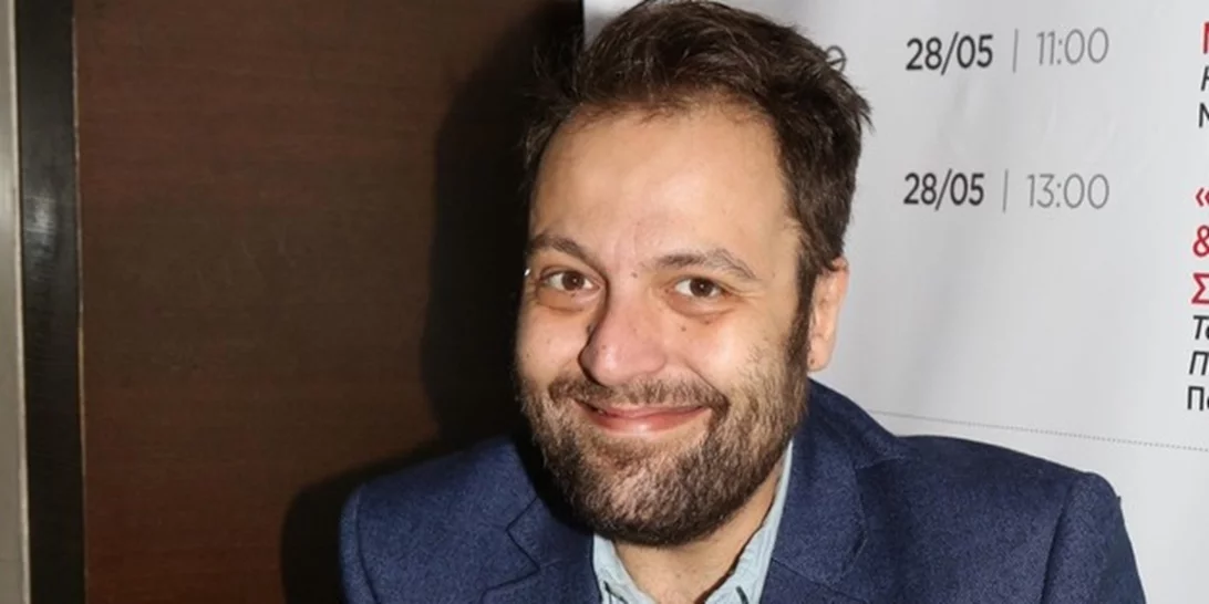 "Να τρως, χάλια έγινες. Με αγάπη"