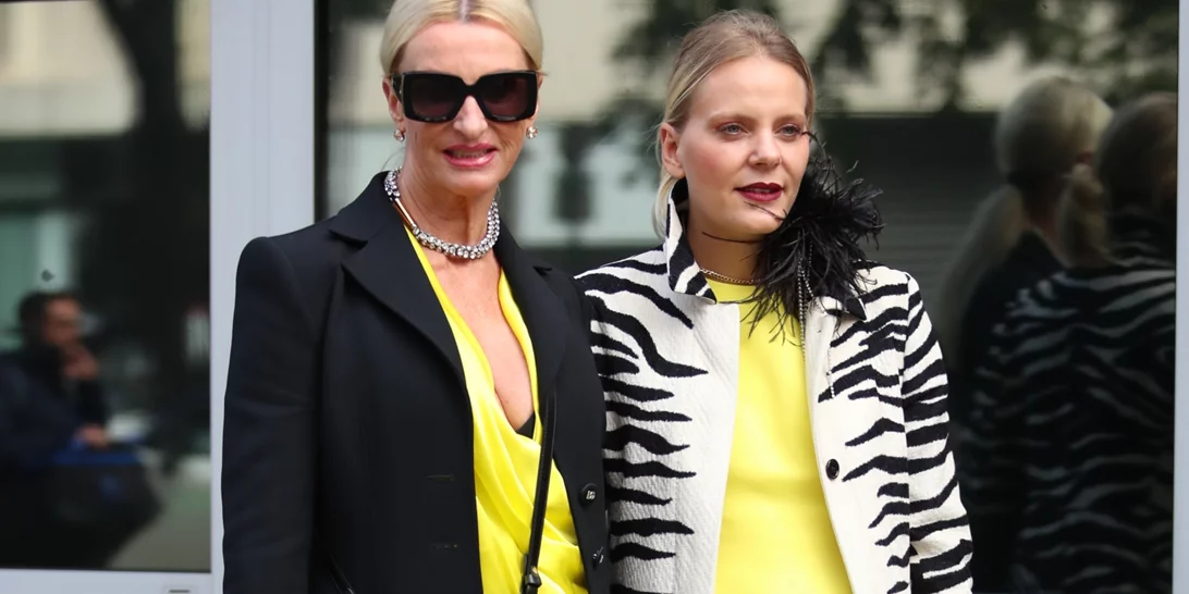 Μπήκε ο Δεκέμβριος | Τα ωραιότερα looks για γυναίκες άνω των 50