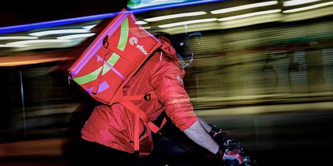 Τσικνοπέμπτη 2026 | 24ωρη απεργία για τους διανομείς της efood - Πώς επηρεάζεται το delivery;