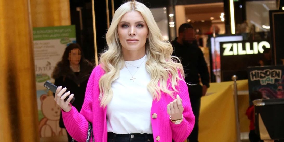 Celebrity News | Η ανθοδέσμη της Καινούργιου, ο γάμος της Βανδή και η σχέση της Παραδεισανού με τη Νικολέττα Ράλλη