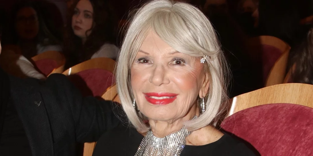 54 χρόνια πριν | Ρίκα Διαλυνά και Γιάννης Βόγλης ποζάρουν ως μοντέλα