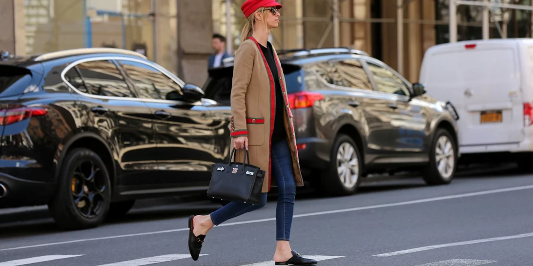 Τα κομψά φλατ παπούτσια της Massimo Dutti που θα αντικαταστήσουν τα sneakers αυτό το φθινόπωρο