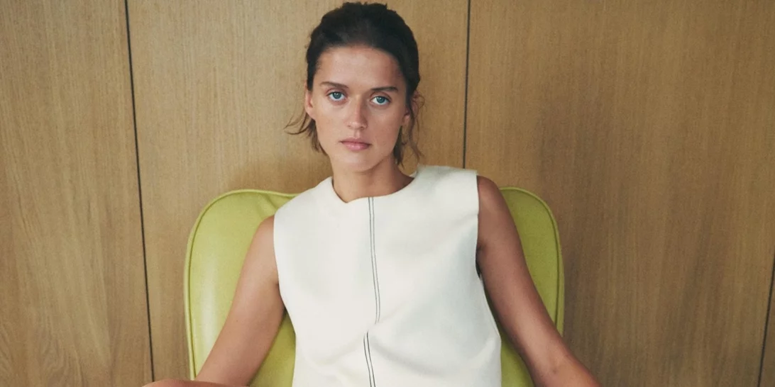 Τα φορέματα από τη Zara που θα φέρουν έναν ανοιξιάτικο αέρα στα office looks σου