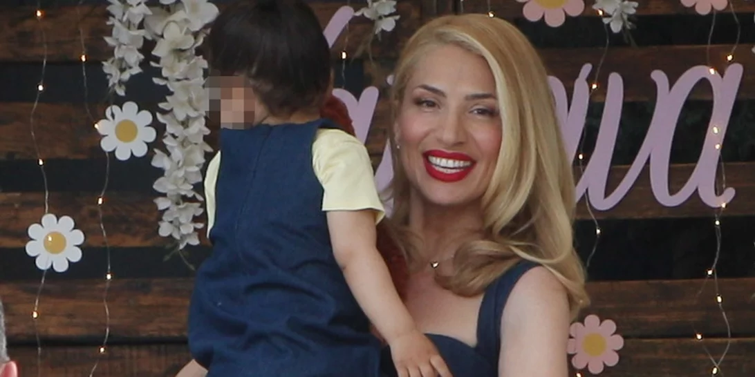 Μαρία Ηλιάκη | Η τρυφερή φωτογραφία με την Κατερίνα της & οι "γονείς σε αποσύνθεση"