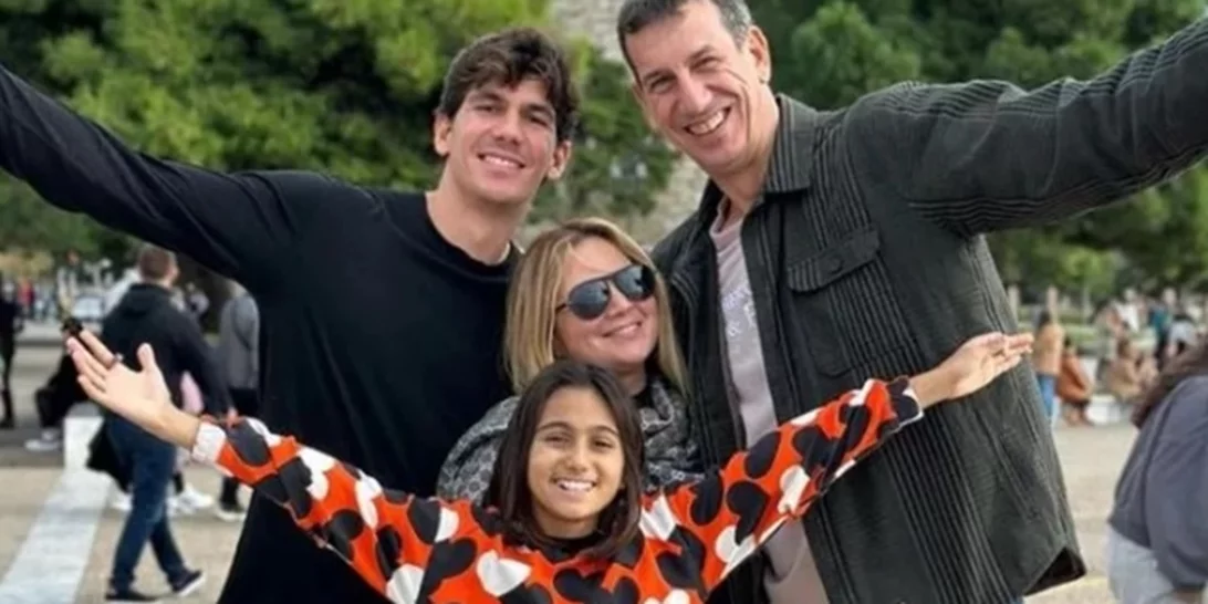 Σοφία Γαλακτερού | Η 9χρονη κόρη της Νάνσυ Ζαμπέτογλου και του Νάσου Γαλακτερού στον πρώτο της "κινηματογραφικό ρόλο"