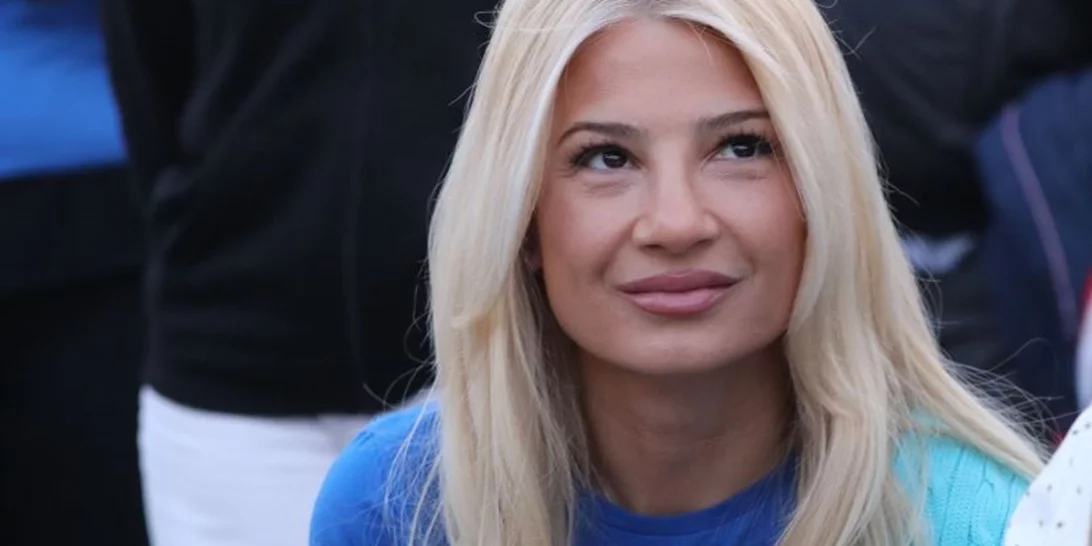 Για ουζάκι στο Κιλκίς η Φαίη Σκορδά