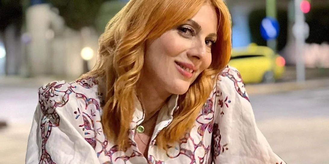 Η Σμαράγδα Καρύδη γιόρτασε τα γενέθλιά της αλά "Παρά 5"