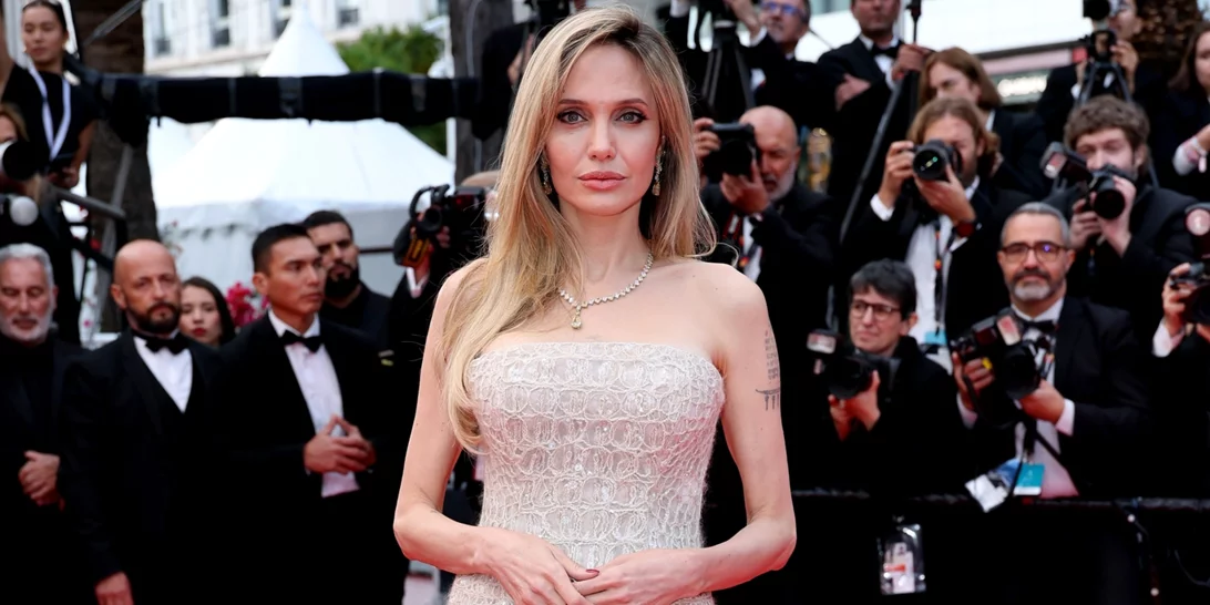 Angelina Jolie | Η μεγάλη της επιστροφή στο Φεστιβάλ Καννών μετά από 14 χρόνια είχε quiet glamour διάθεση