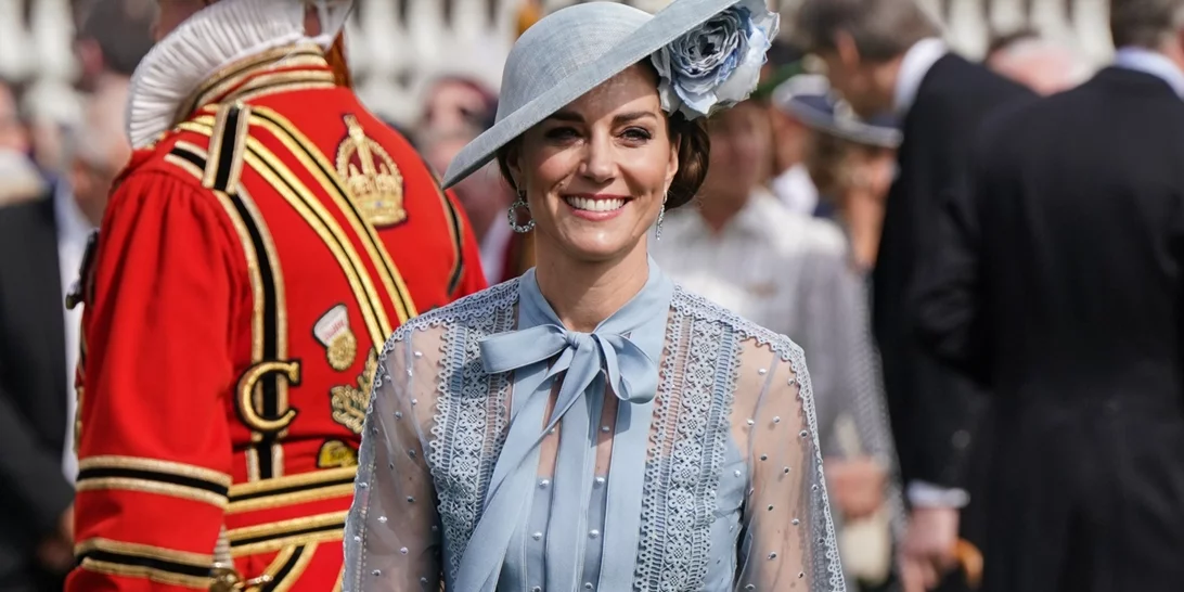 Baby Blue | 6 κομμάτια σε γαλάζιο για να ντυθείς σαν royal