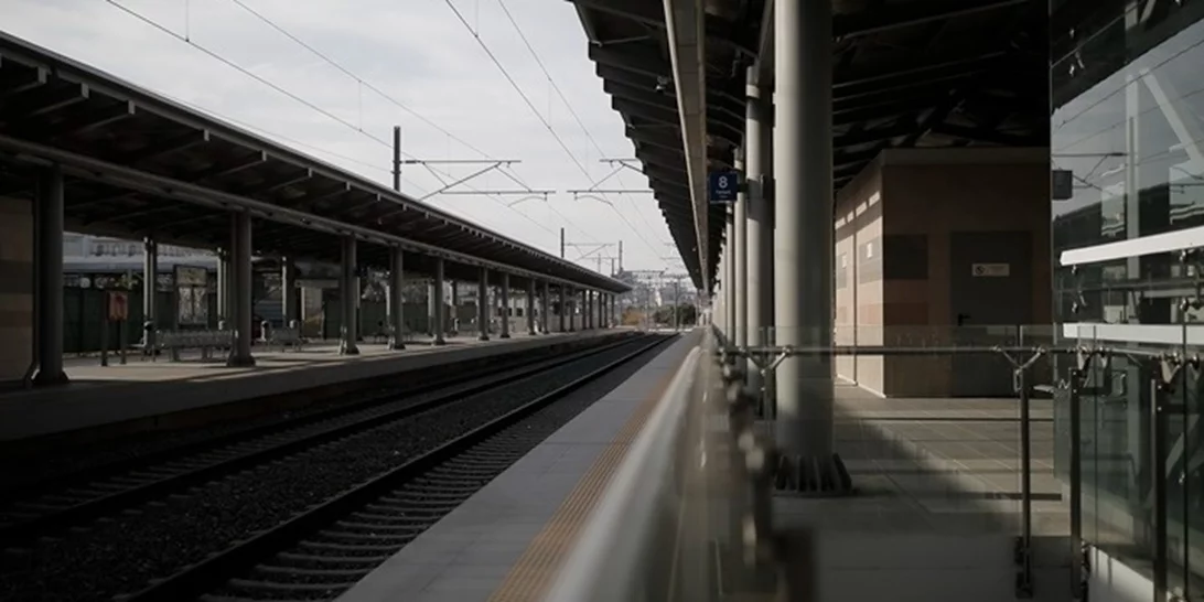 Προαστιακός | Πώς αποφεύχθηκε η σύγκρουση δύο τρένων στους Αγίους Αναργύρους