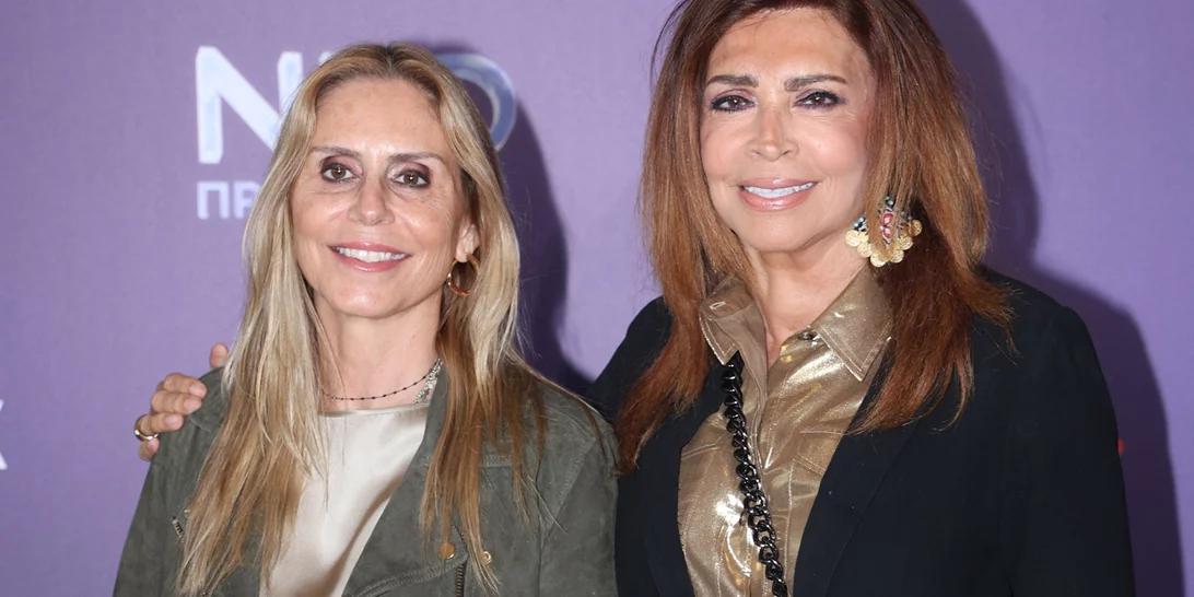 Μιμή Ντενίση | H chic εμφάνιση στην παρουσίαση του νέου προγράμματος της ΕΡΤ και η επιστροφή στο τηλεοπτικό σκηνικό