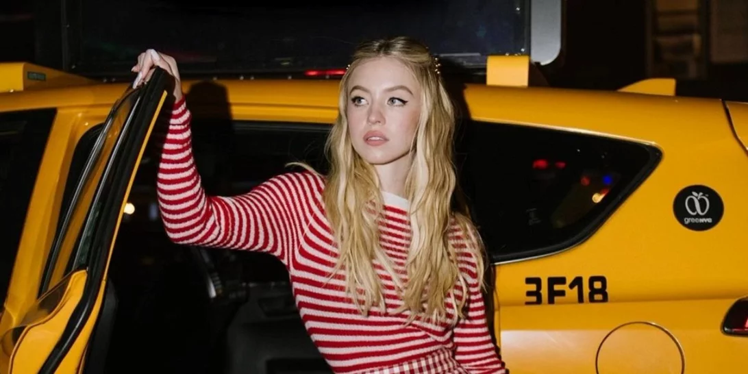 Sydney Sweeney | Η πρωταγωνίστρια του ''Euphoria'' φόρεσε τη νέα τάση μετά τα κοντά μποτάκια της UGG