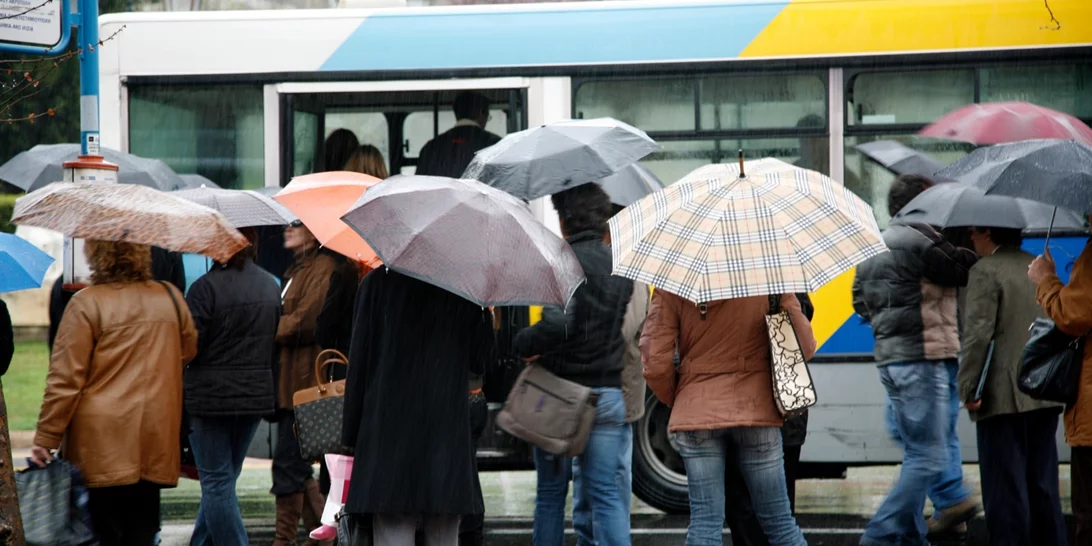Καιρός | Έρχονται βροχές και καταιγίδες - Σε ποιες περιοχές θα είναι απαραίτητη η ομπρέλα