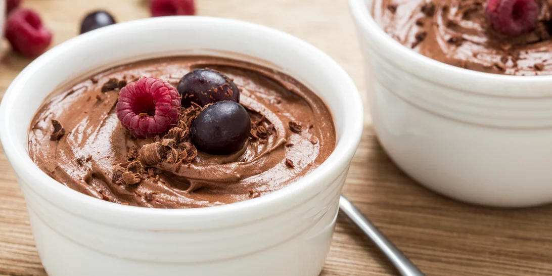 Το νόστιμο επιδόρπιο των 4 υλικών που σε βοηθάει να κοιμηθείς γρηγορότερα