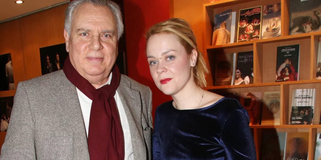 Λένα Παπαληγούρα | Το βραβείο που αφιέρωσε στον πατέρα της, τρεις μήνες πριν από τον θανατό του