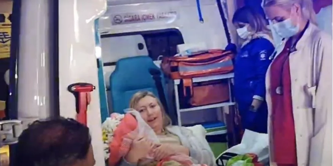 Θεσσαλονίκη: Χειρουργήθηκε η 39χρονη που τραυματίστηκε στην Κωνσταντινούπολη - Τηλεφώνημα Μητσοτάκη [εικόνες - βίντεο]