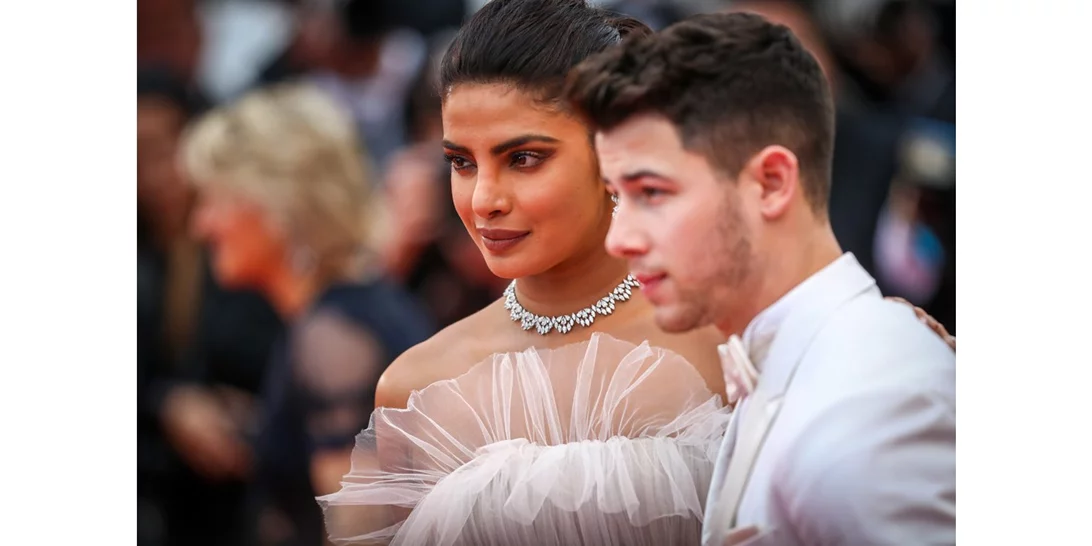 Έκπληξη! Η Priyanka Chopra και ο Nick Jonas απέκτησαν το πρώτο τους παιδί
